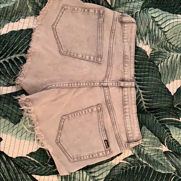 O’Neil cutoff shorts - Picture 2 of 2